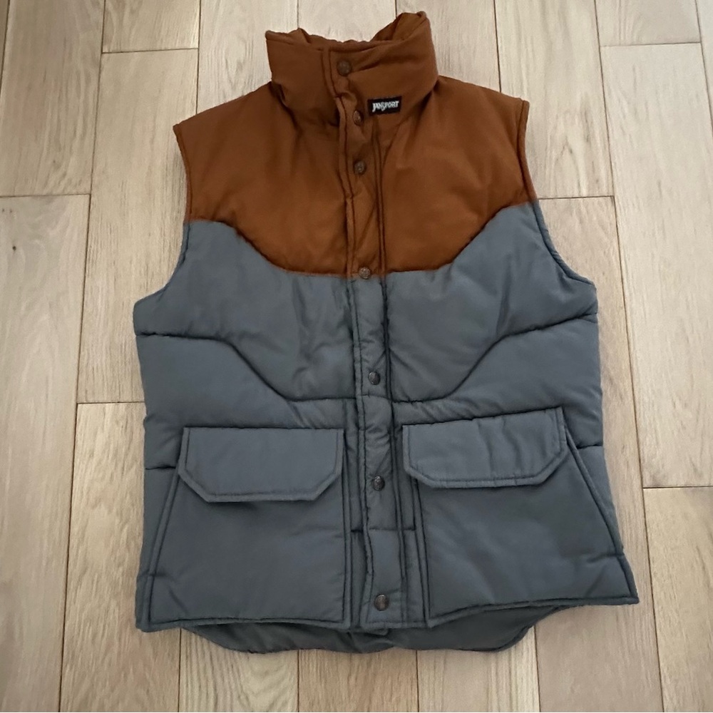 Vintage 90’s Jansport puffer vest - Picture 7 of 10